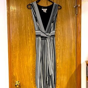 Black & White Sleeveless Dress